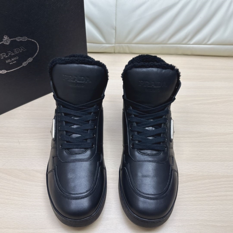 Pra*a casual shoes